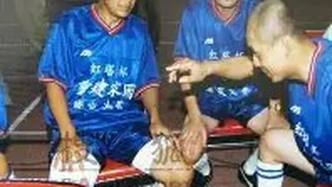 “蒂亚戈·席尔瓦助力切尔西与谢菲尔德联2-2握手言和”